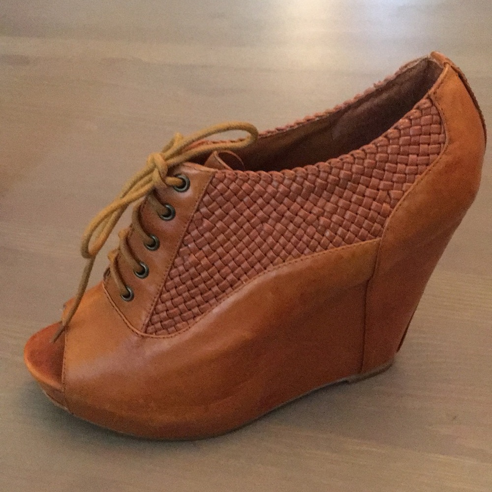 Cooperative faux leather wedges! - Picture 2 of 8